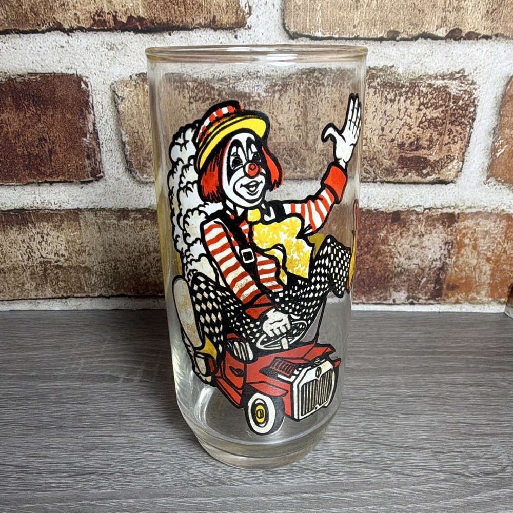 1976 Ringling Bros Barnum & Bailey Circus Collector's Series One #5 Glass